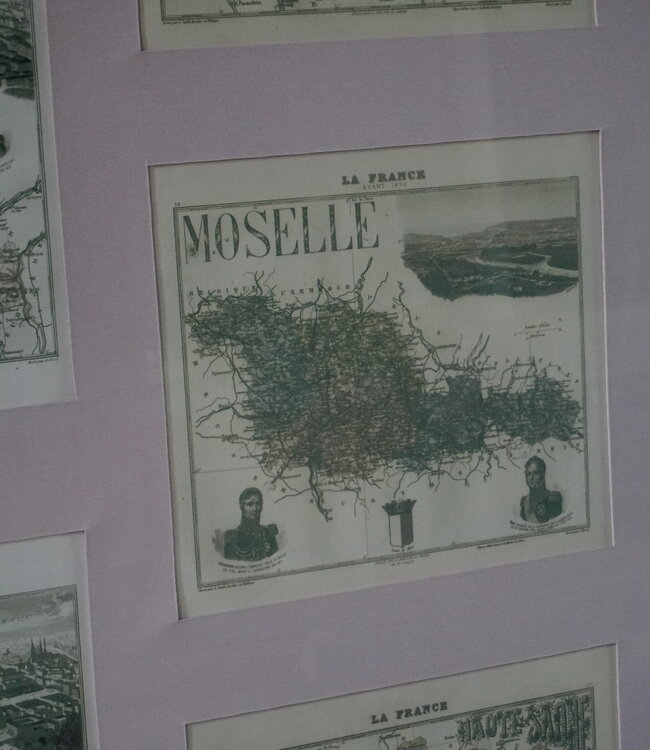 Rene Houtman Oud Frans Schilderij | H235 x B135 x D8 cm