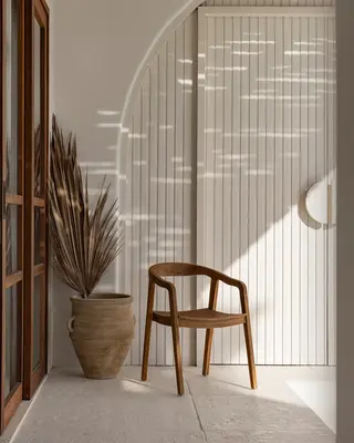 Bazar Bizar The Nihi Oka Dining Chair - Outdoor
