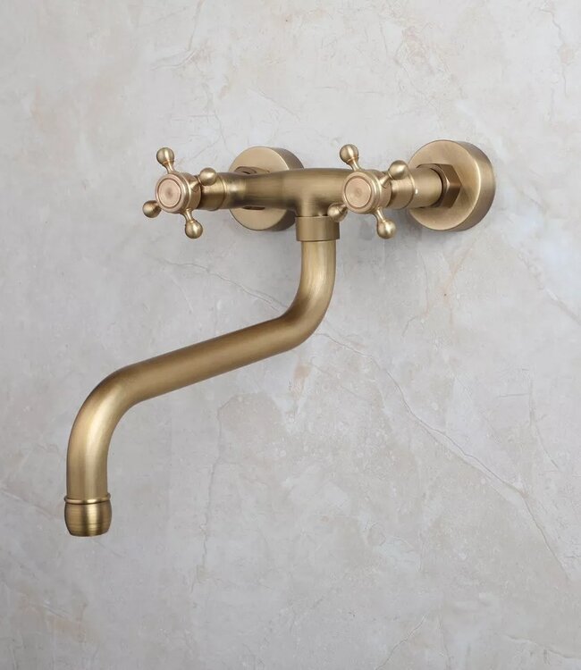 Rene Houtman Nostalgische Bronzen Muurkraan met Draaibare Uitloop