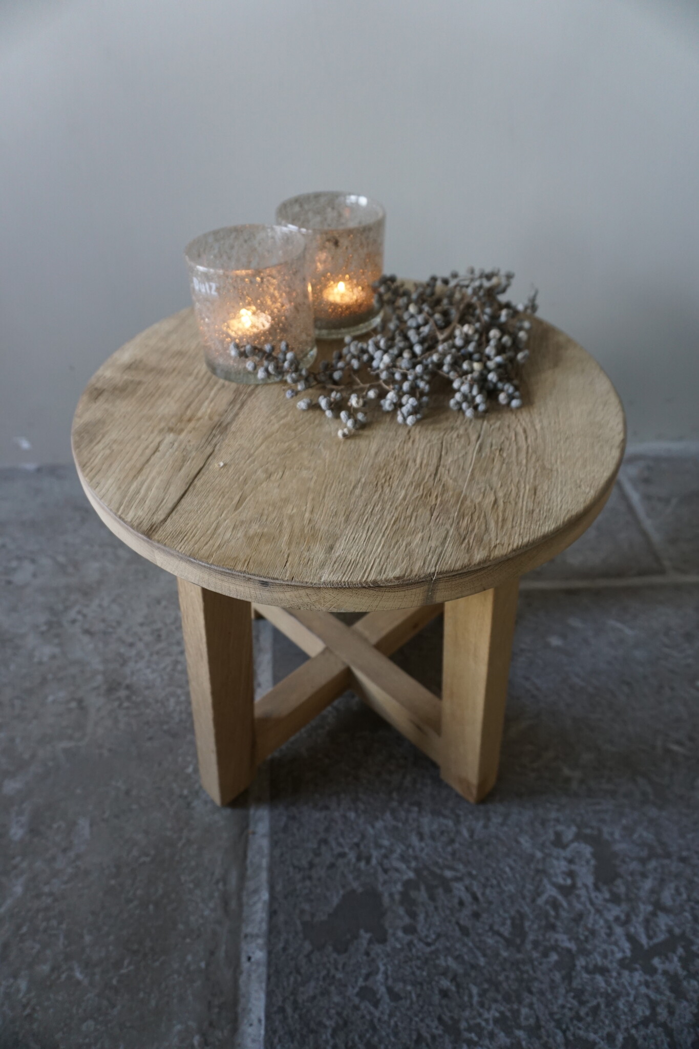 Rene Houtman Rond Tafeltje | Eiken | H44 x Ø45 cm