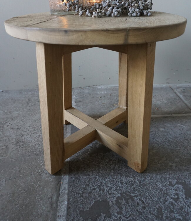 Rene Houtman Rond Tafeltje | Eiken | H44 x Ø45 cm