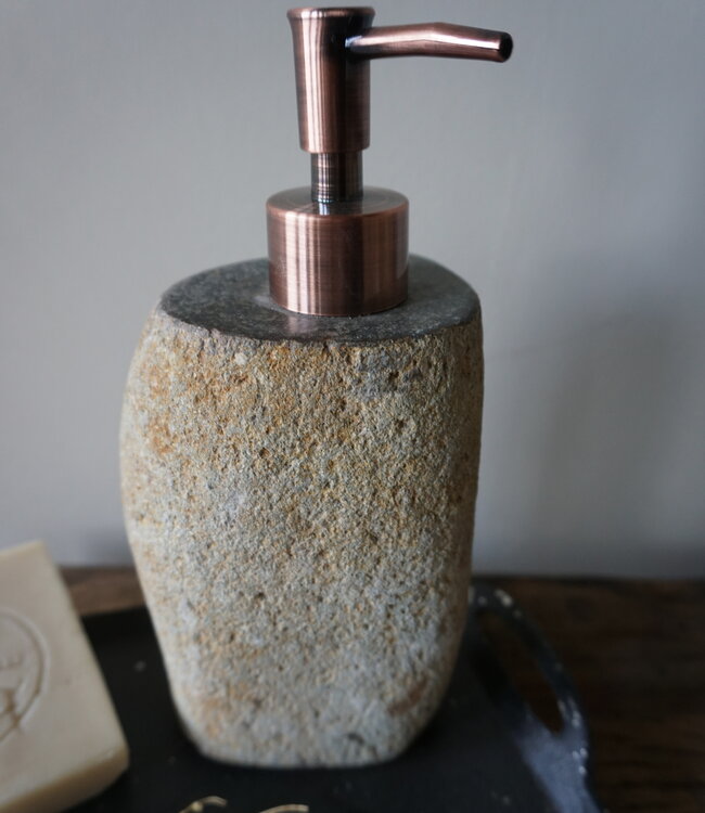 Rene Houtman Zeeppompje | Riviersteen | Koper