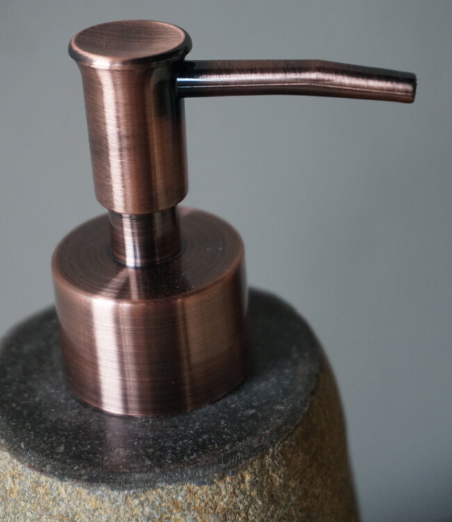 Rene Houtman Zeeppompje | Riviersteen | Koper