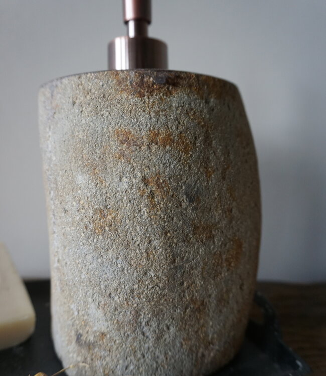 Rene Houtman Zeeppompje | Riviersteen | Koper