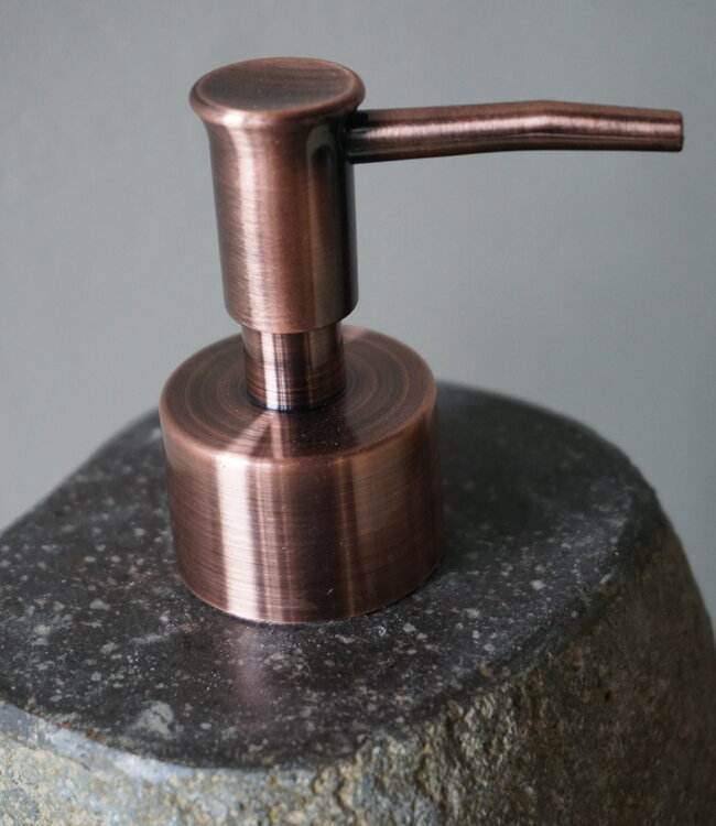 Rene Houtman Zeeppompje | Riviersteen | Koper