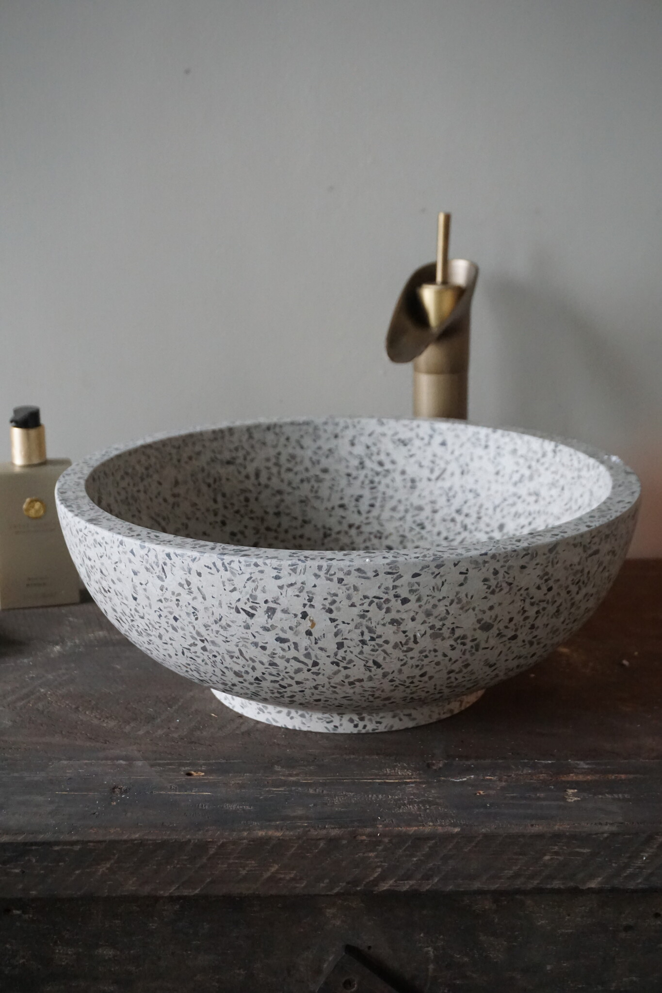 Differnz Waskom Terrazzo | Zwart Wit | Ø 40 x H15 cm