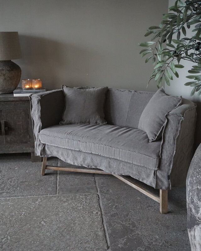Aura Peeperkorn Sofa Dikke Dirk Taupe