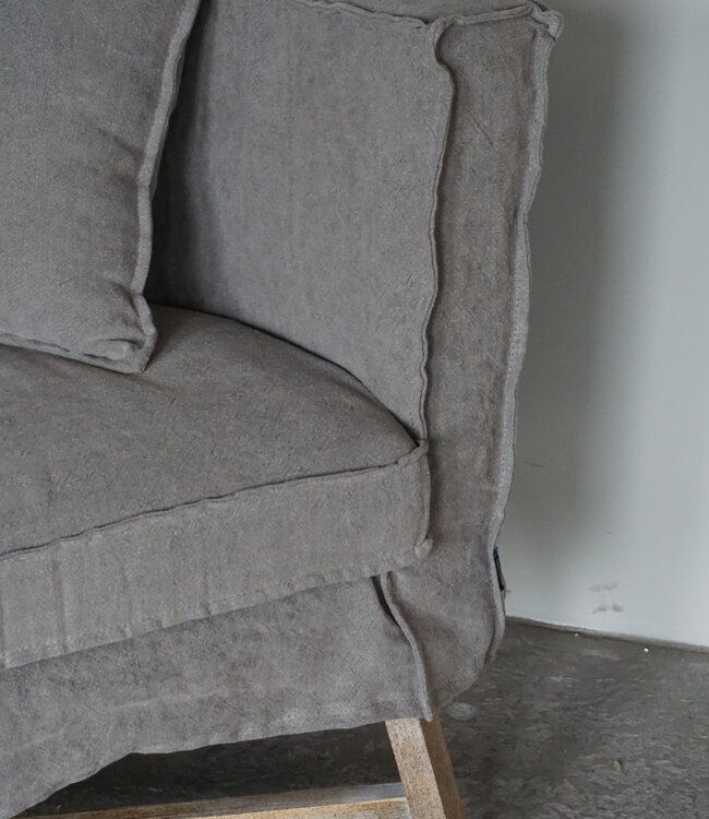 Aura Peeperkorn Sofa Dikke Dirk Taupe