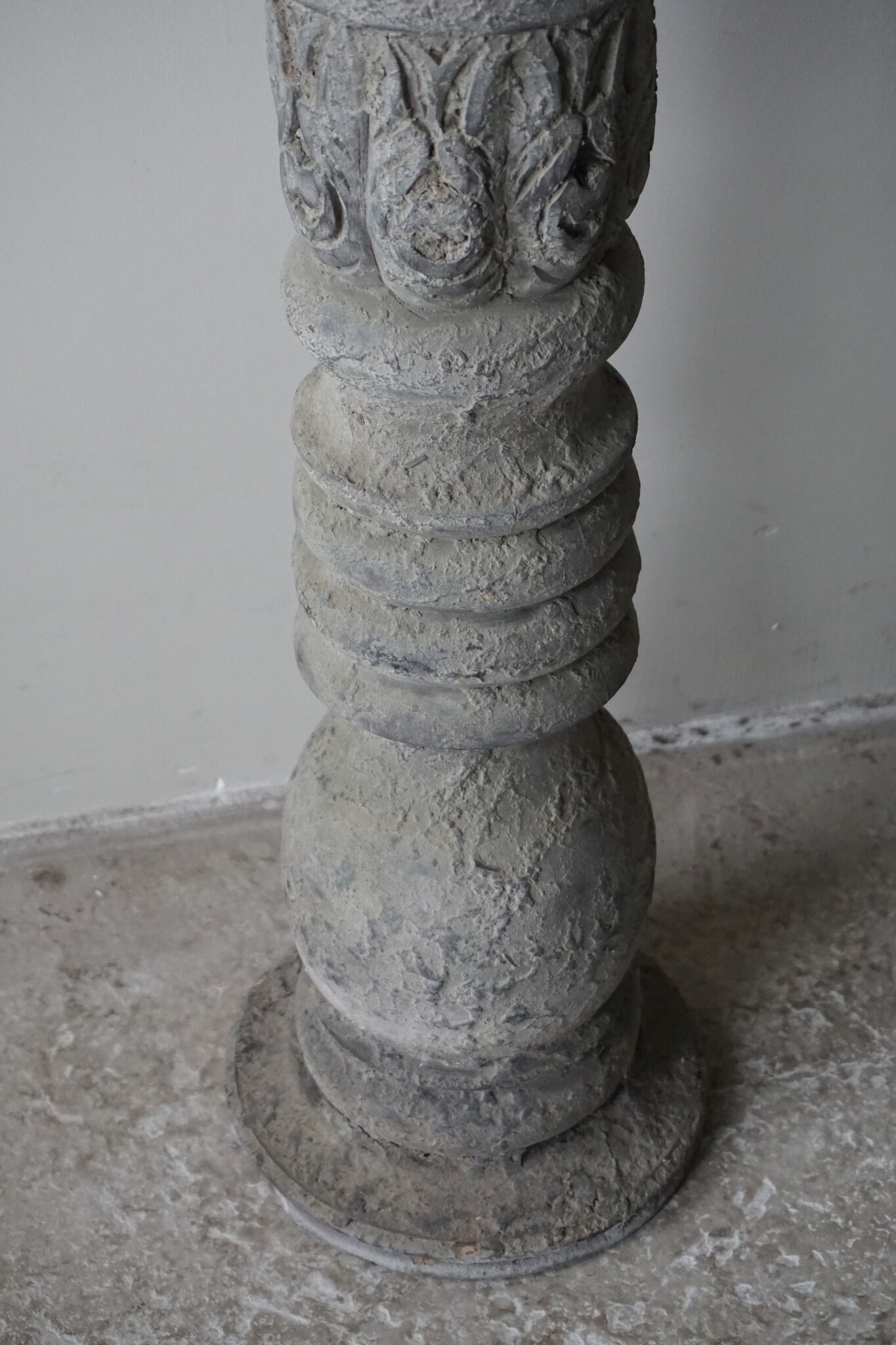 Be-Uniq Vloerkandelaar Palace | Earth Finish | H109 cm