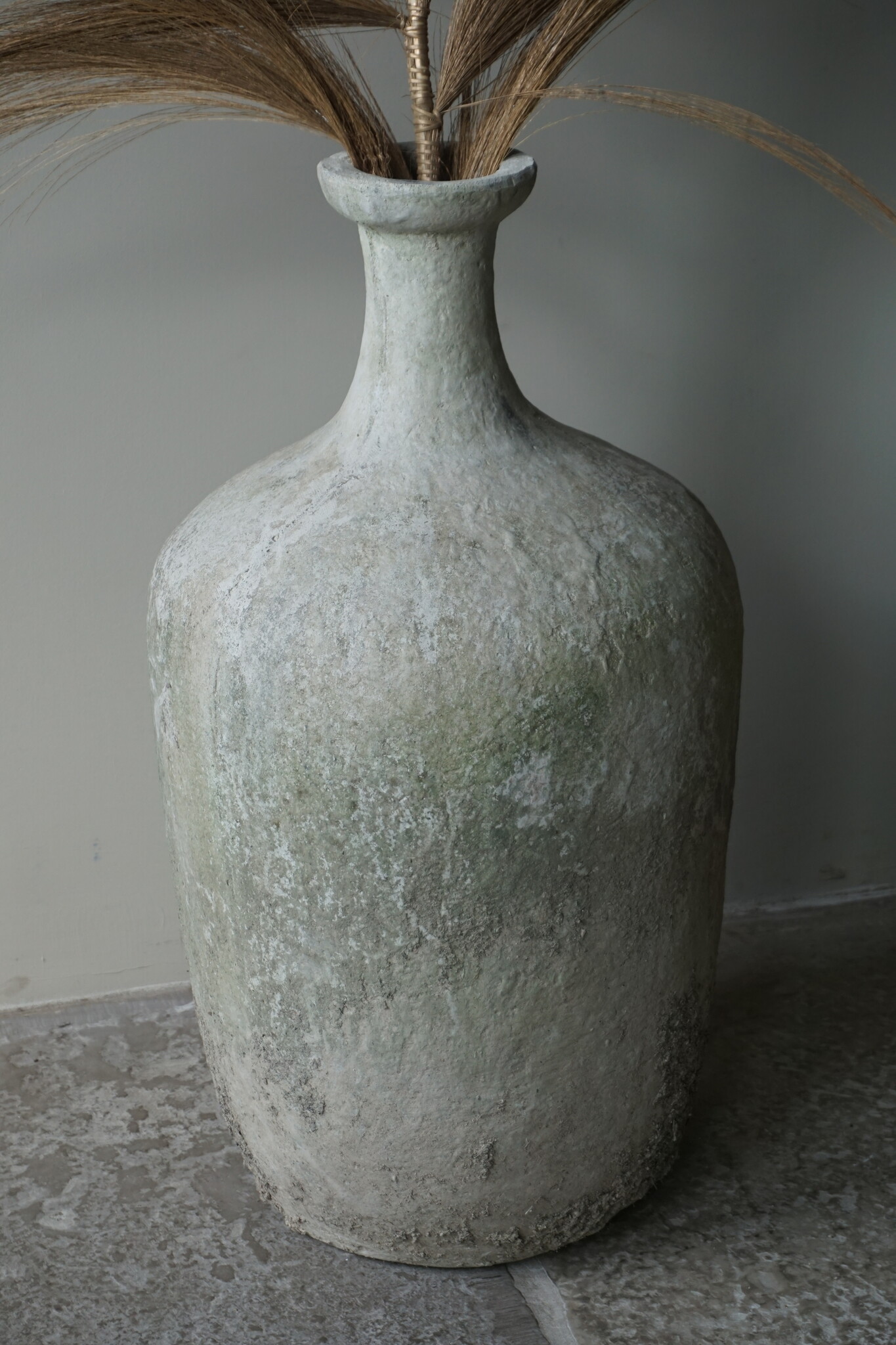 Rene Houtman Oud Landelijke Fles | Indonesië | H70 x D40 Cm