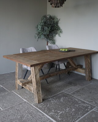 Rene Houtman Oud Eikenhouten Tafel | L220 x B100 x H78.5 cm