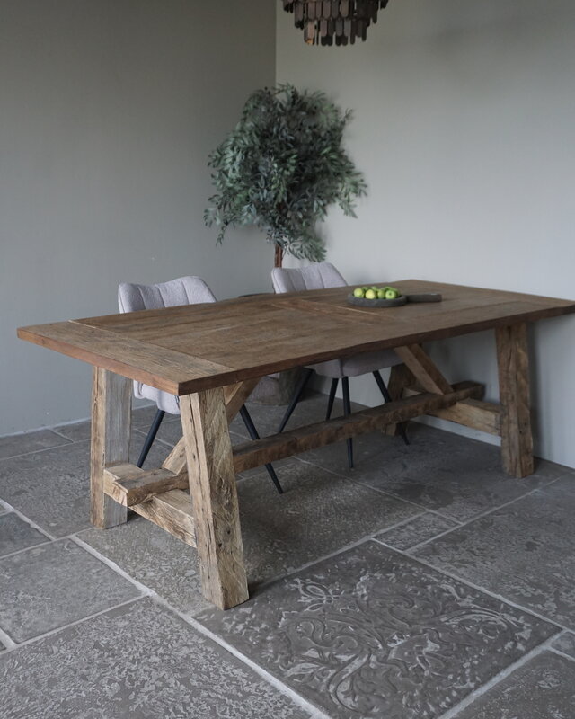 Rene Houtman Oud Eikenhouten Tafel | L220 x B100 x H78.5 cm