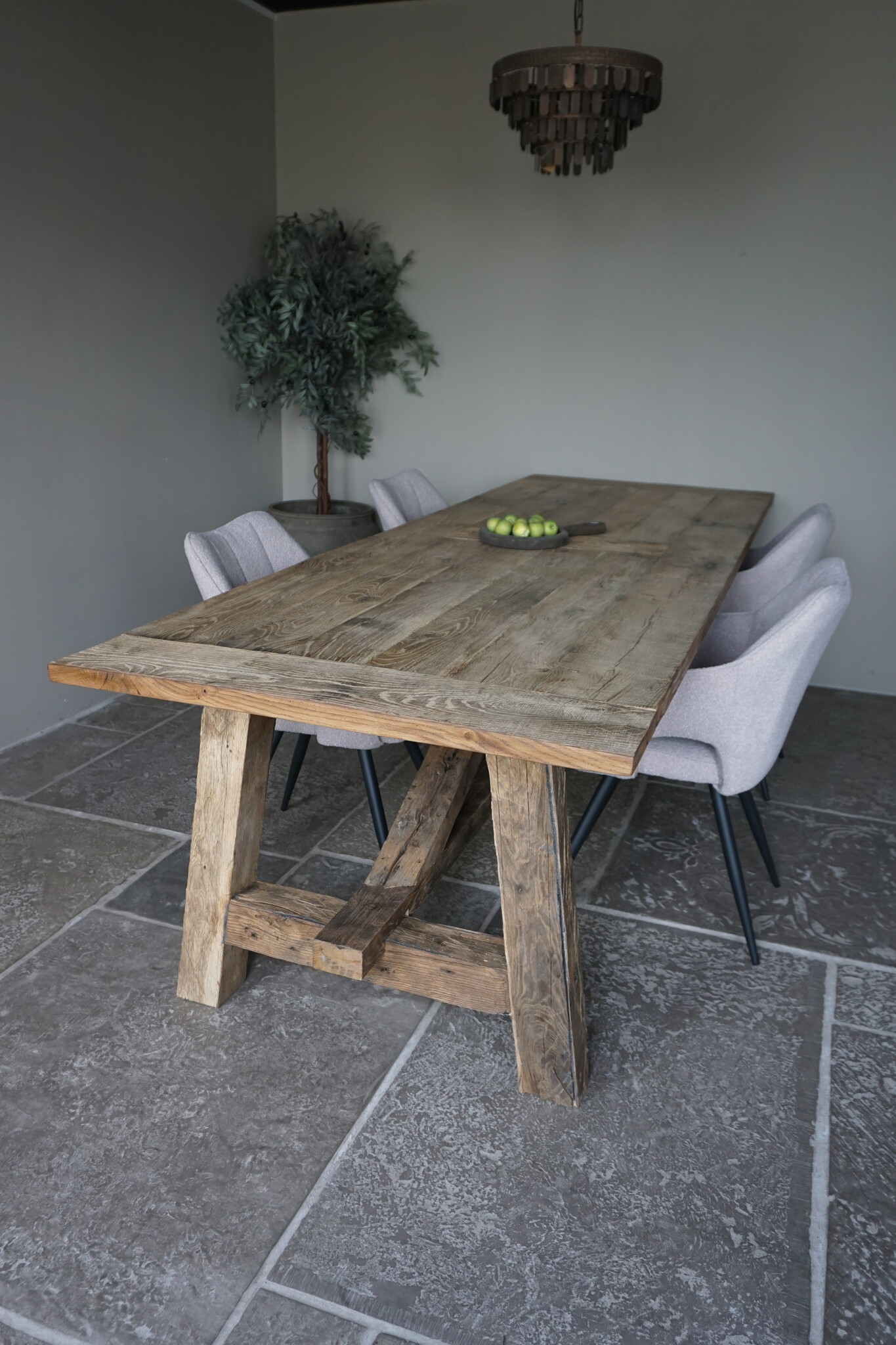 Rene Houtman Oud Eikenhouten Tafel | L300 x B100 x H78.5 cm