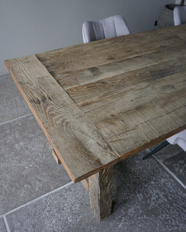 Rene Houtman Oud Eikenhouten Tafel | L300 x B100 x H78.5 cm