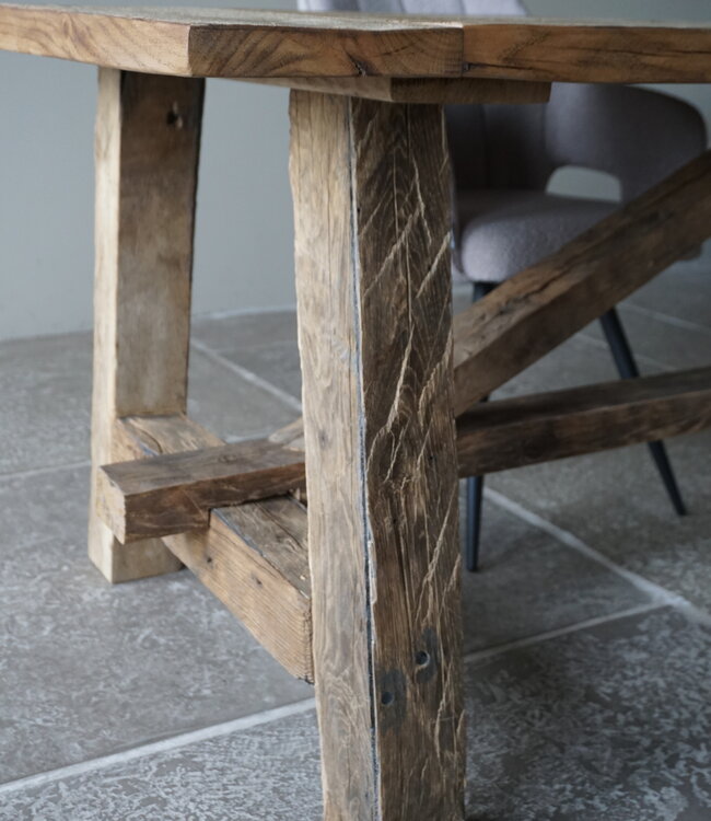 Rene Houtman Oud Eikenhouten Tafel | L300 x B100 x H78.5 cm