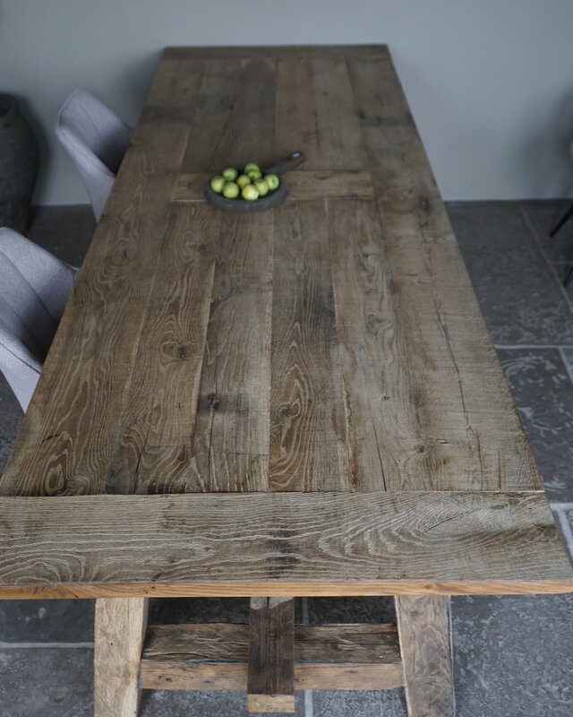 Rene Houtman Oud Eikenhouten Tafel | L300 x B100 x H78.5 cm