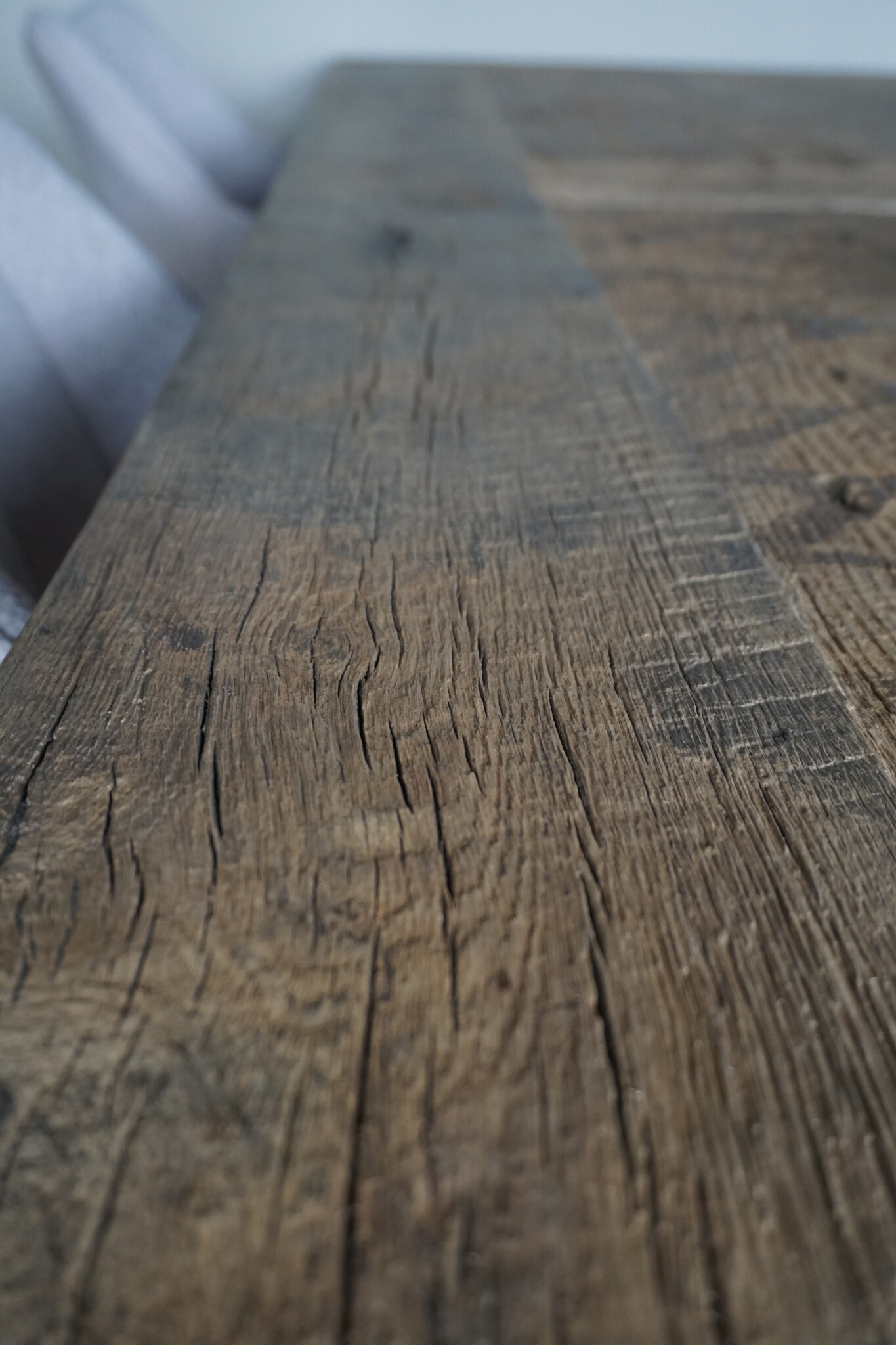 Rene Houtman Oud Eikenhouten Tafel | L250 x B100 x H78.5 cm