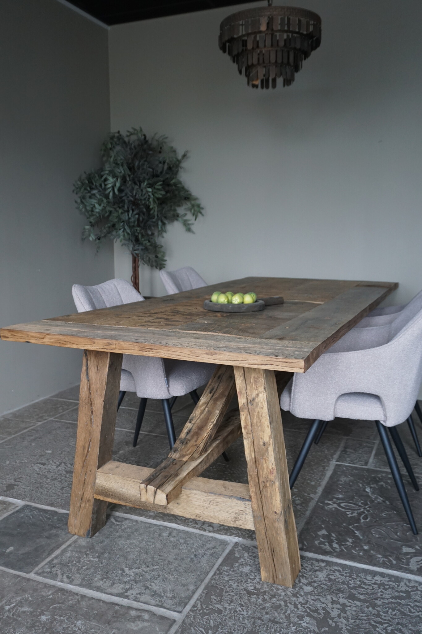 Rene Houtman Oud Eikenhouten Tafel | L250 x B100 x H78.5 cm