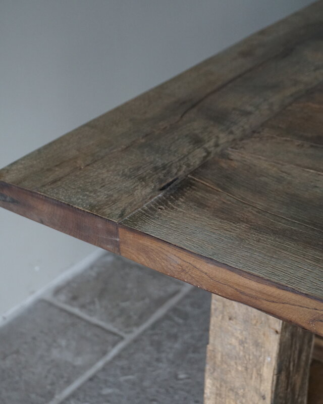 Rene Houtman Oud Eikenhouten Tafel | L220 x B100 x H79 cm