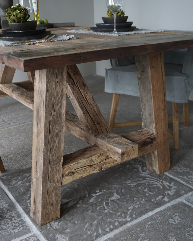 Rene Houtman Oud Eikenhouten Tafel | L220 x B100 x H79 cm