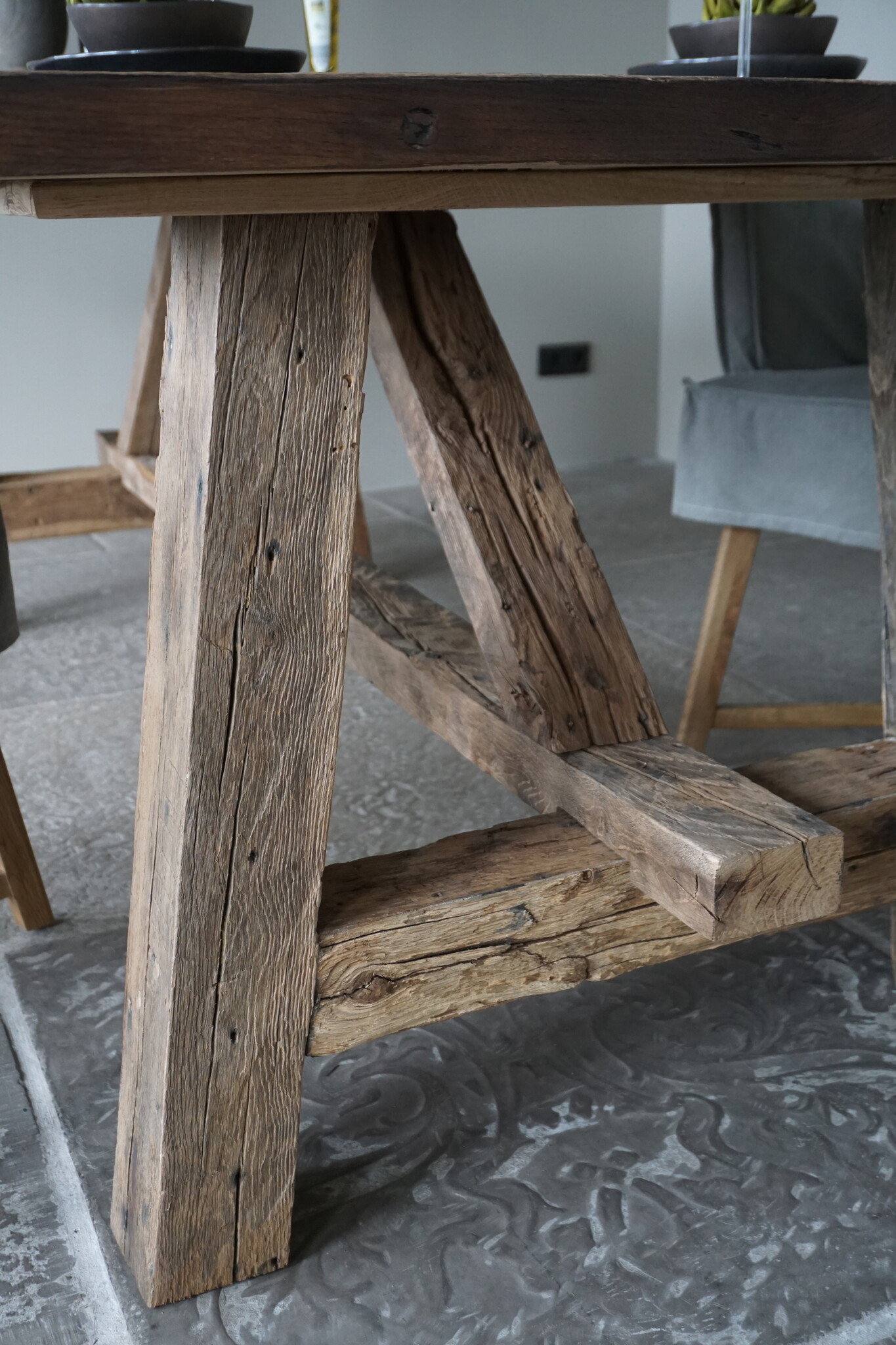 Rene Houtman Oud Eikenhouten Tafel | L220 x B100 x H79 cm