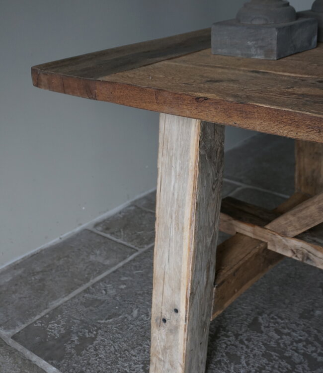 Rene Houtman Oud Eikenhouten Tafel | L220 x B100 x H79 cm