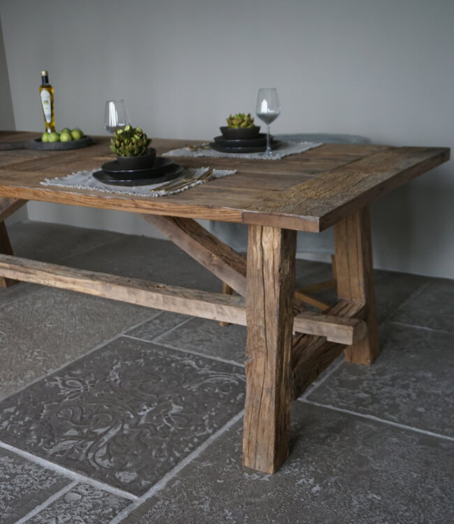 Rene Houtman Oud Eikenhouten Tafel | L250 x B100 x H78.5 cm
