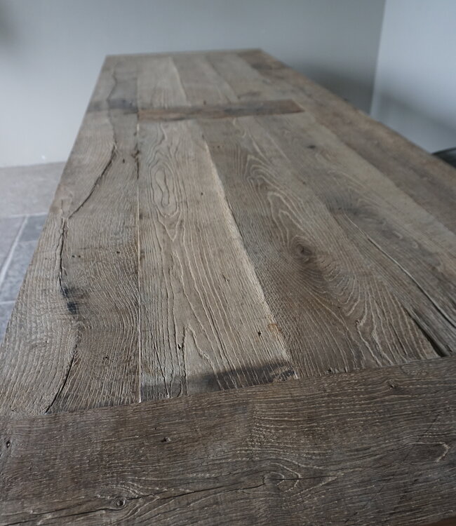 Rene Houtman Oud Eikenhouten Tafel | L300 x B100 x H78.5 cm