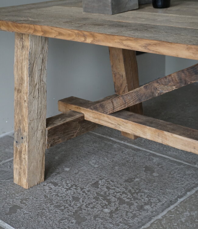 Rene Houtman Oud Eikenhouten Tafel | L300 x B100 x H78.5 cm