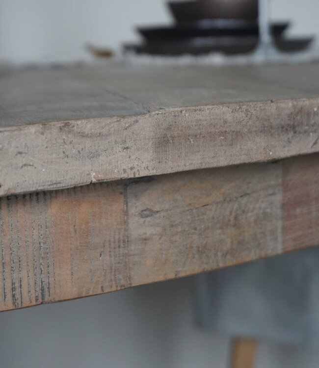 Rene Houtman Eetkamertafel Rond | Hout | Ø160 x H79 cm | Bruin