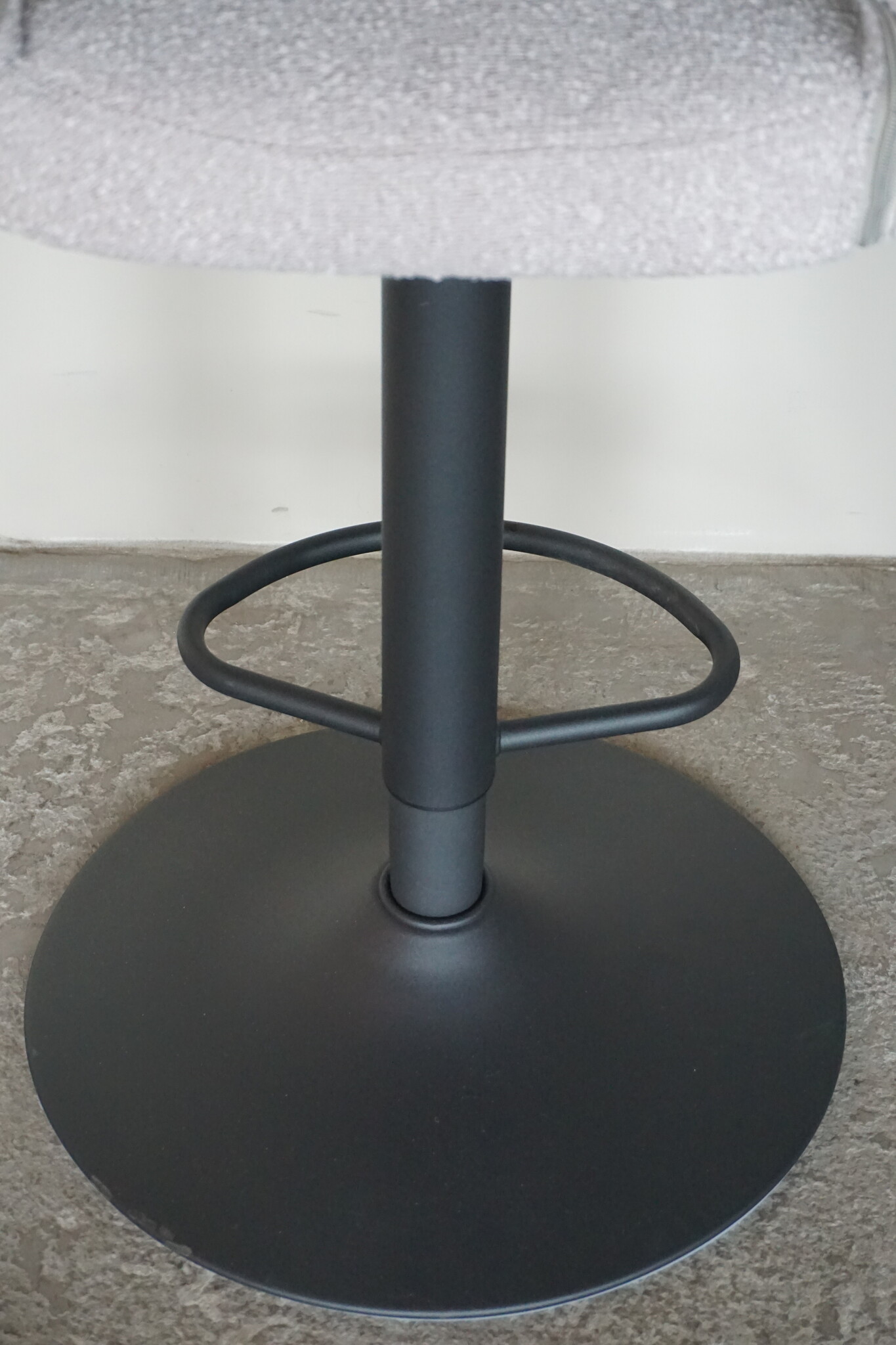 LABEL51 Barstoel Fer | Boucle Naturel | Verstelbaar H92-113 cm