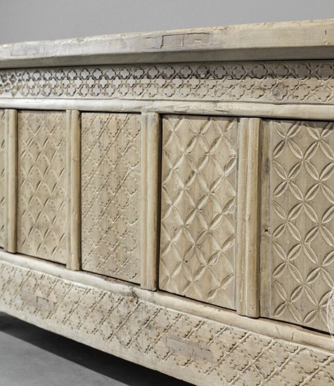 Be-Uniq Authentiek Dressoir | Tibet | H69xB172xD44 cm