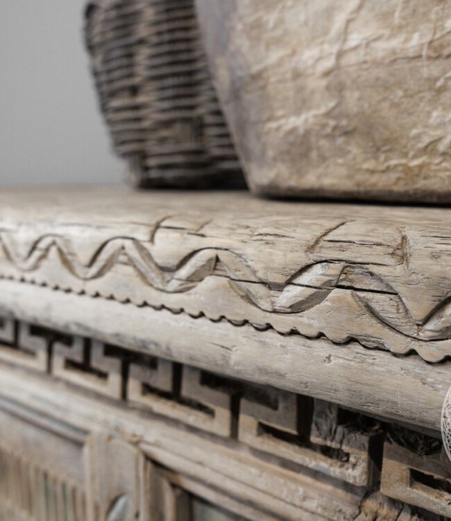 Be-Uniq Oud Dressoir | Tibet | H66 x B197 x D45 cm