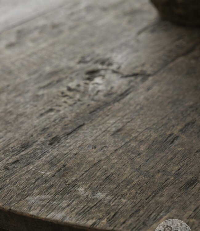 Be-Uniq Wijntafel Luzon  | Island Collection | Ø70xH75 cm