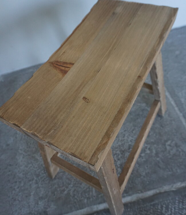 Rene Houtman Decoratie Krukje | Naturel | H50 x B47 x D24 cm