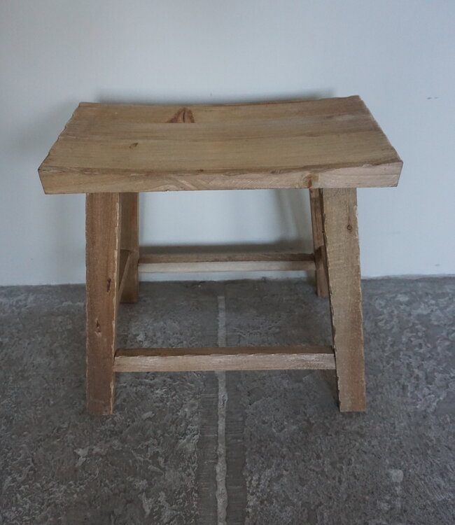 Rene Houtman Decoratie Krukje | Naturel | H50 x B47 x D24 cm