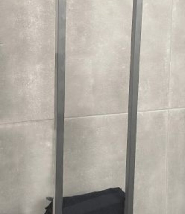 Wiesbaden Loft Handdoekrek | H95 x B25 x D20 cm | 5 Kleuren