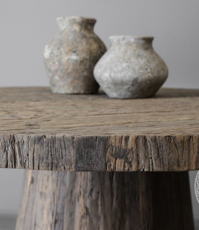 Be-Uniq Eettafel Kolom | Oud Verweerd Hout | H79 x D140 cm