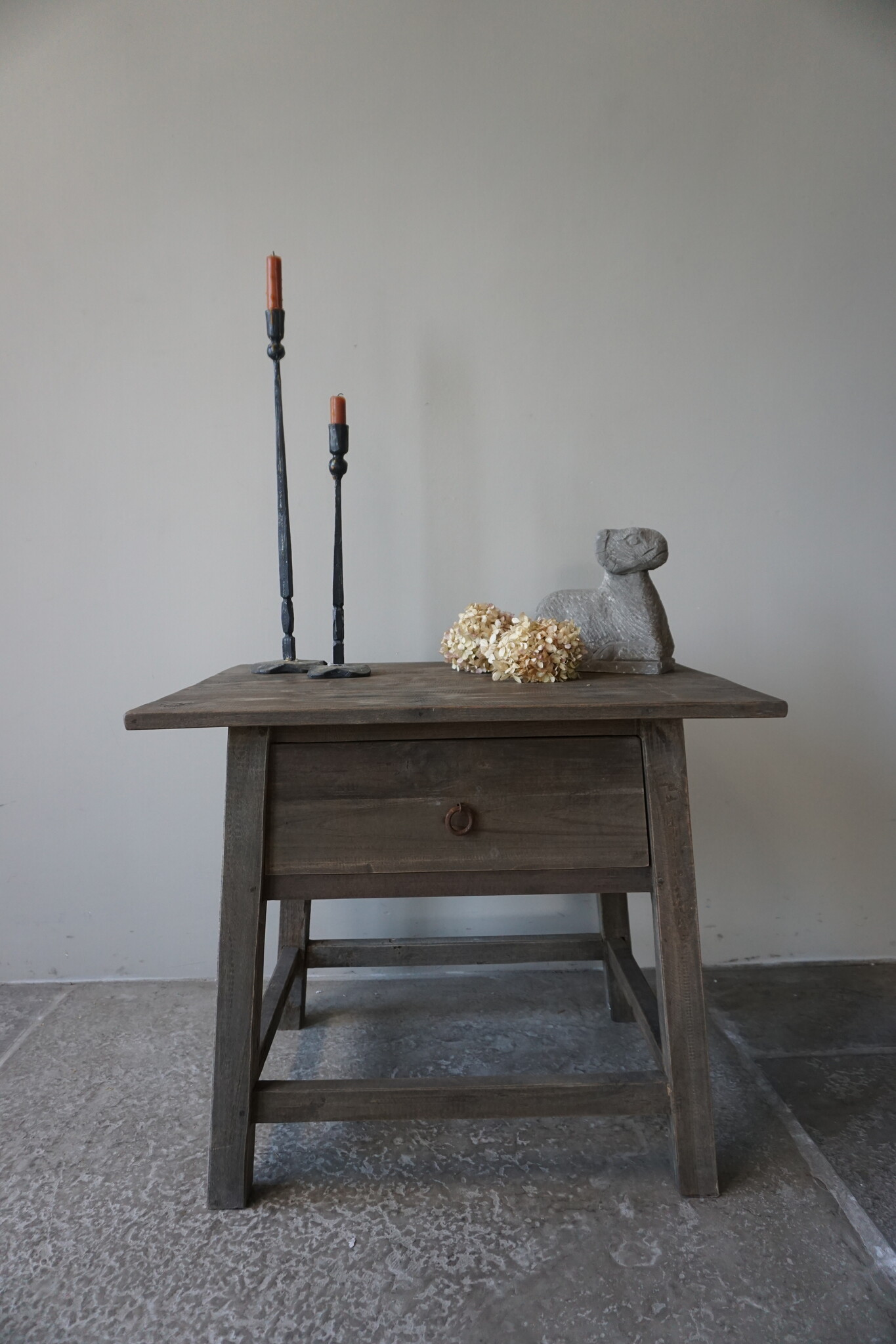 Rene Houtman Wandtafeltje Britt | H60 x B70 x D55 cm