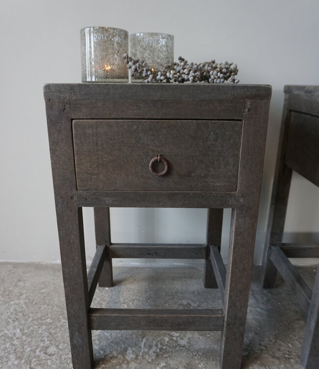 Rene Houtman Nachtkastje Kwint | H57 x B35 x D31 cm