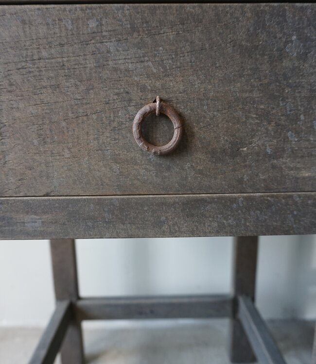 Rene Houtman Nachtkastje Kwint | H57 x B35 x D31 cm