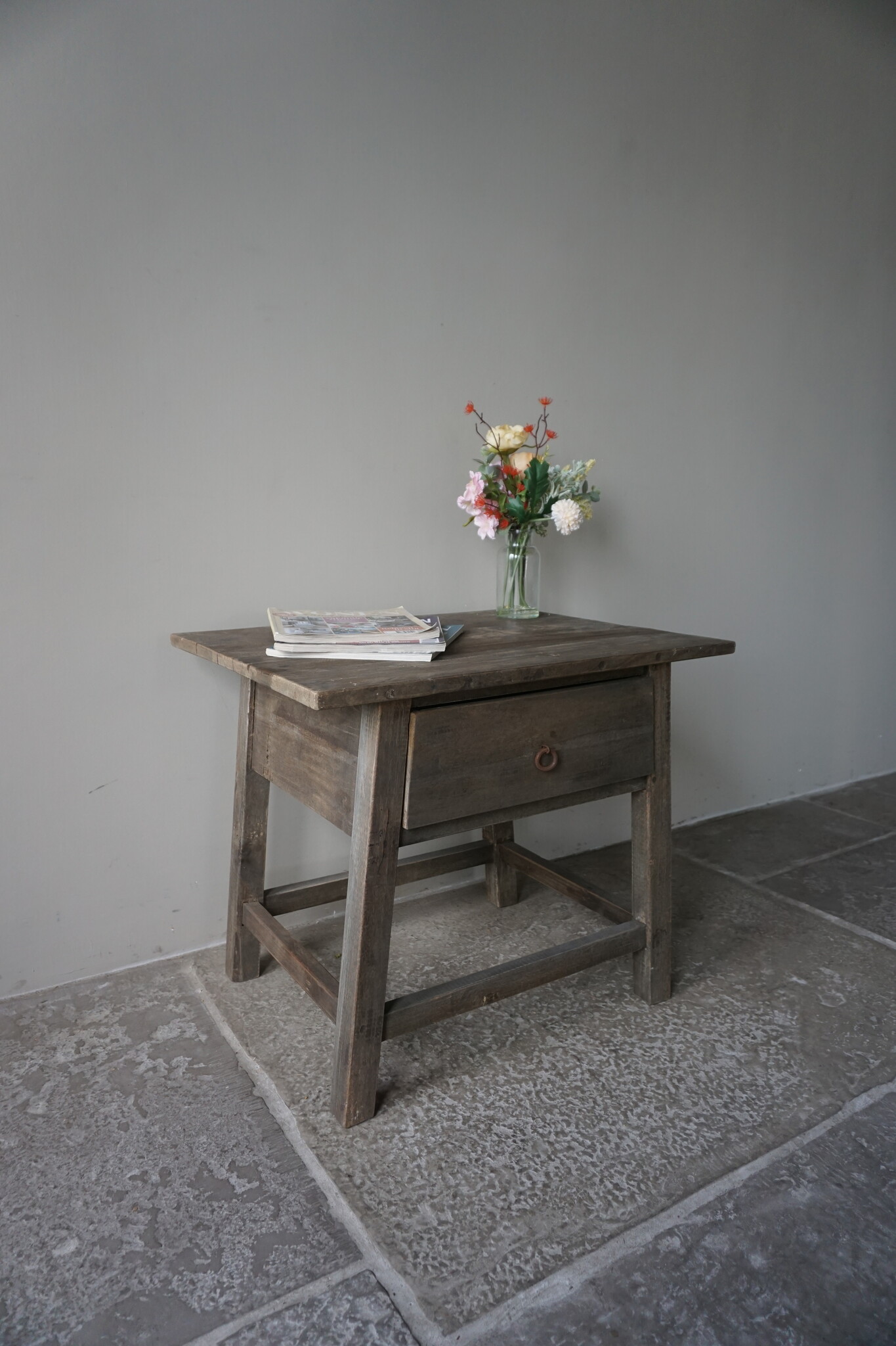 Rene Houtman Wandtafeltje Britt | H60 x B70 x D55 cm