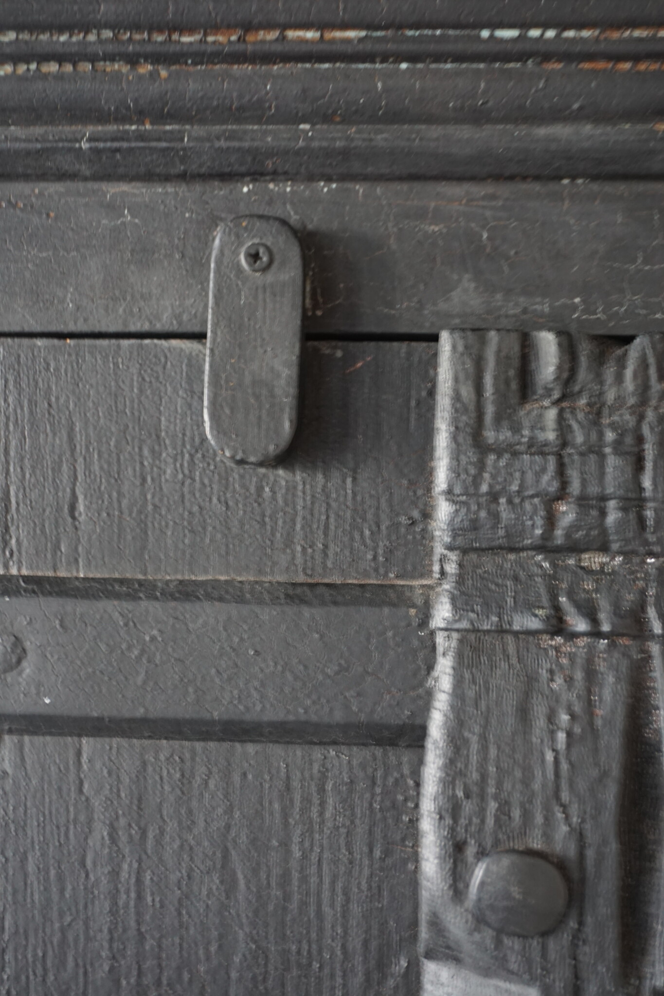 Rene Houtman Oude Kast | 2-Deurs | Zwart | H195 x B88 x D38 cm