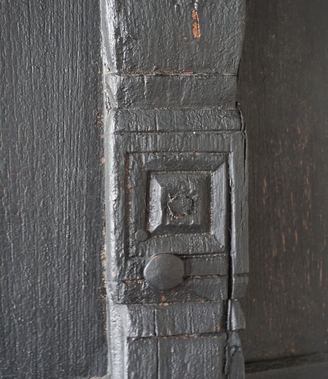 Rene Houtman Oude Kast | 2-Deurs | Zwart | H195 x B88 x D38 cm