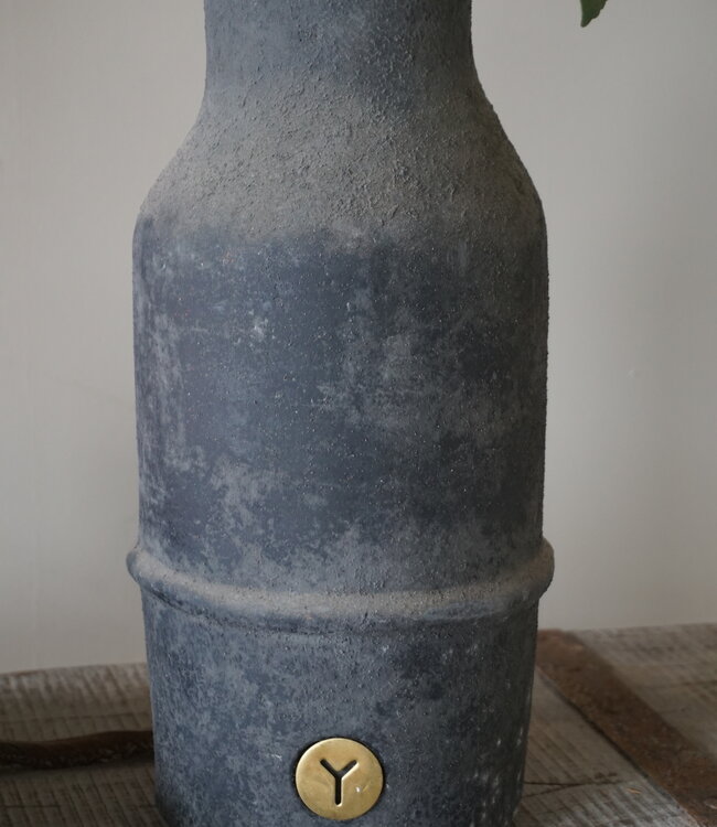 Brynxz Bottle With Neck L | Luxury | Stone Black | H30 x D13 cm