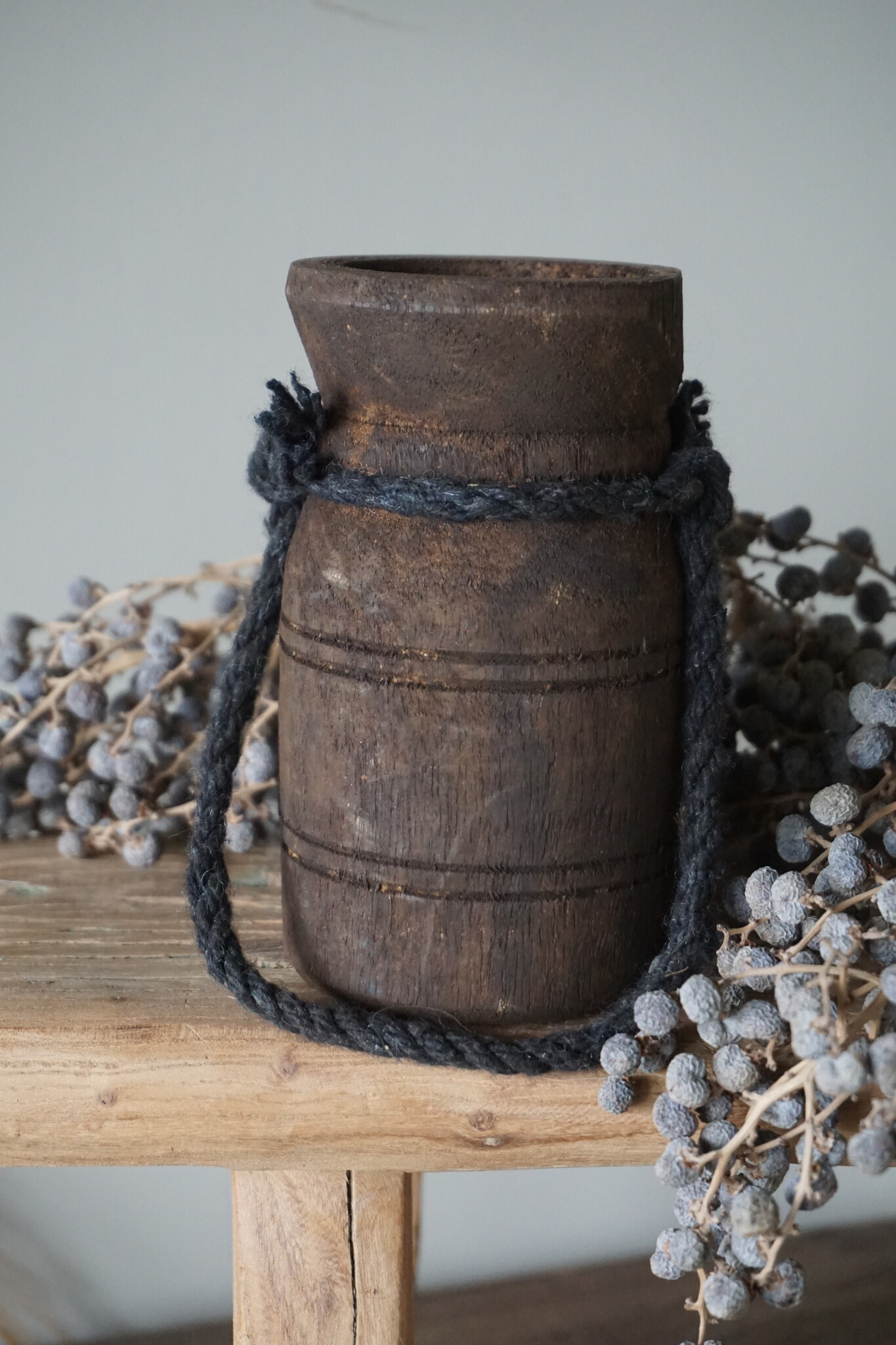 Rene Houtman Nepalese Houten Pot | Mini | H13 x D7,5 cm