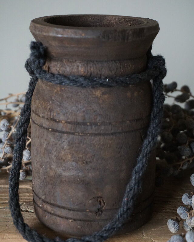 Rene Houtman Nepalese Houten Pot | Mini | H13 x D8 cm