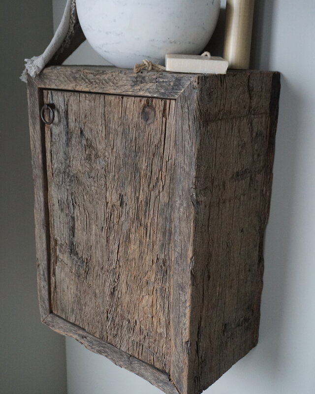 Rene Houtman Daantje Zwevend Toiletmeubel Geborsteld Oud Eiken H55 x B40 x D25