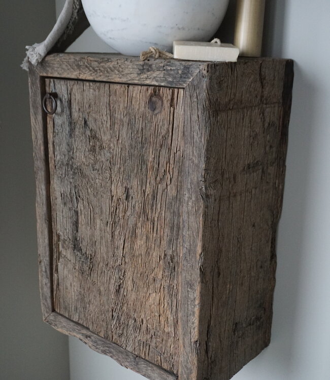 Rene Houtman Daantje Zwevend Toiletmeubel Geborsteld Oud Eiken H55 x  B40 x D25