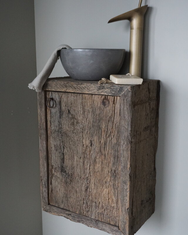 Rene Houtman Daantje Zwevend Toiletmeubel Geborsteld Oud Eiken H55 x B40 x D25